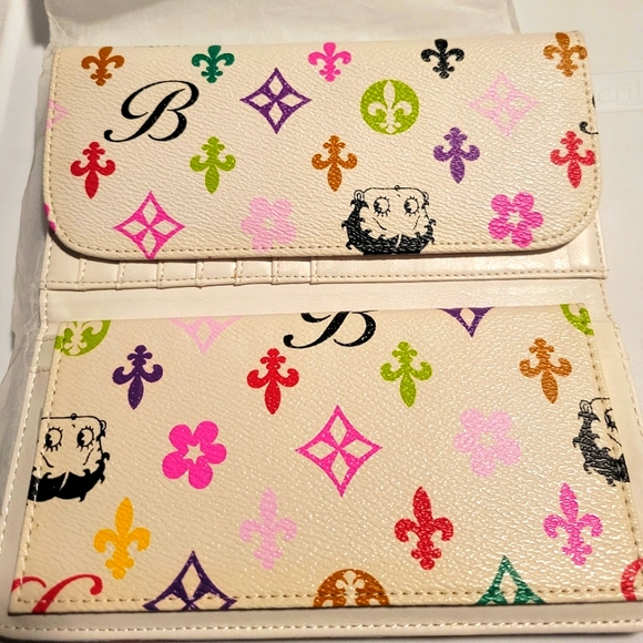 Designer Multicolor Patterned Wallet - Picture 4 of 4